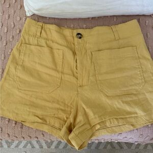 Maeve Anthropologie Collette linen Shorts. Only worn once! Excellent condition